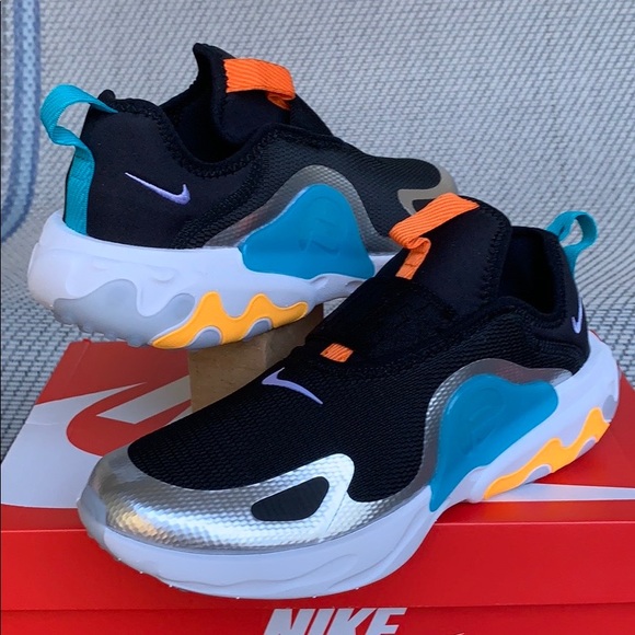 • NIKE REACT PRESTO EXTREME WMNS - Picture 11 of 16